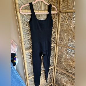 Black athletic ribbed yoga jumpsuit